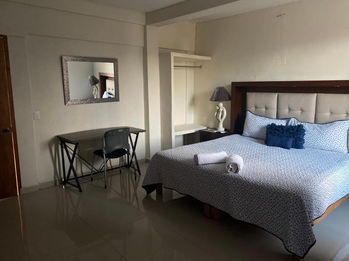 Hotel Maria Elenena El Fresno Kültér fotó
